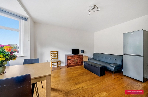 Creighton Avenue, London, N10 - Kinleigh Folkard & Hayward