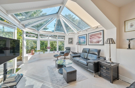 Oakworth Road, North Kensington, London, W10 - Kinleigh Folkard & Hayward