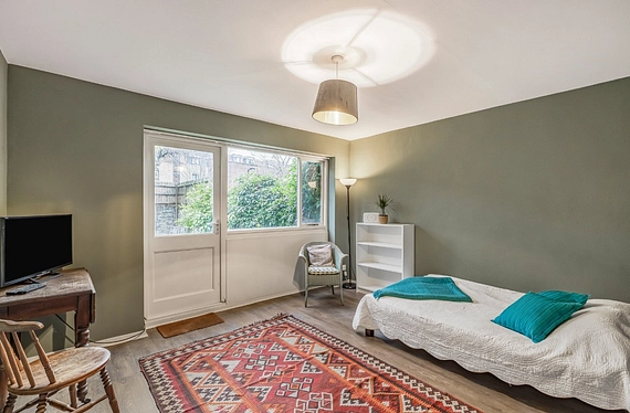 St. Andrews Square, North Kensington, London, W11 - Kinleigh Folkard & Hayward