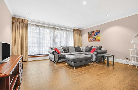 Pembroke Road, London, W8 - Kinleigh Folkard & Hayward