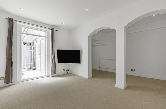 Warwick Gardens, Holland Park, London, W14 - Kinleigh Folkard & Hayward