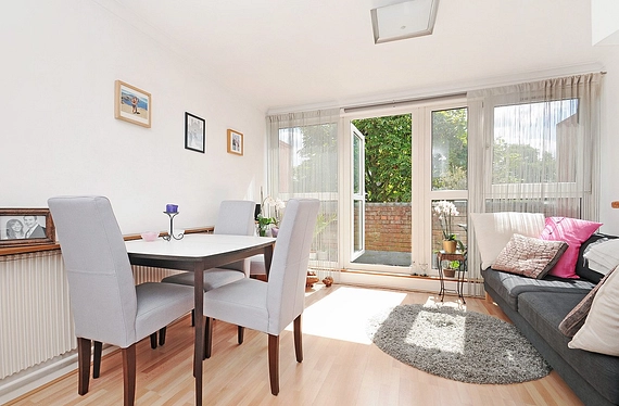 Kersfield Road, Putney, London, SW15 - Kinleigh Folkard & Hayward