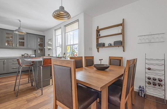 Lower Richmond Road, Putney, London, SW15 - Kinleigh Folkard & Hayward