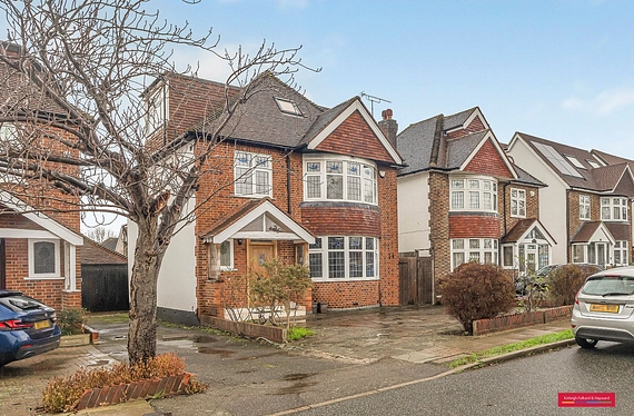 Blenheim Road, Raynes Park, London, SW20 - Kinleigh Folkard & Hayward
