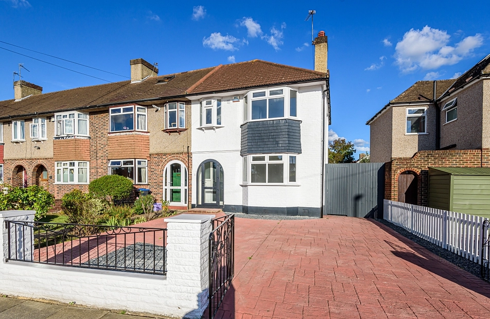 Cannon Hill Lane, London, SW20 - Kinleigh Folkard & Hayward