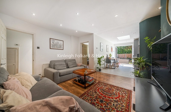Perth Close, London, SW20 - Kinleigh Folkard & Hayward