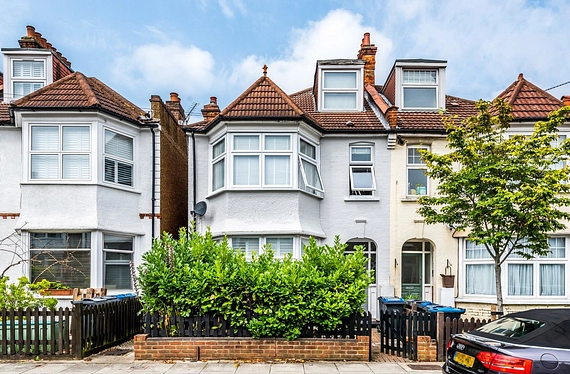 Claremont Avenue, New Malden, KT3 - Kinleigh Folkard & Hayward