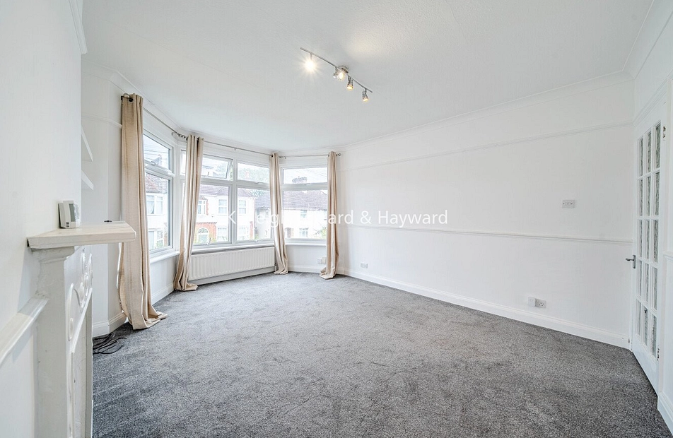 Claremont Avenue, New Malden, KT3 - Kinleigh Folkard & Hayward
