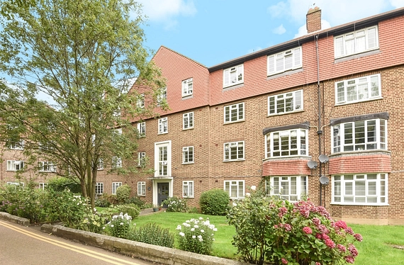 Bushey Court, London, SW20 - Kinleigh Folkard & Hayward