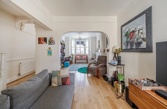 Amity Grove, London, SW20 - Kinleigh Folkard & Hayward