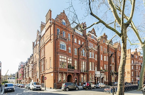 Cadogan Gardens, London, SW3 - Kinleigh Folkard & Hayward