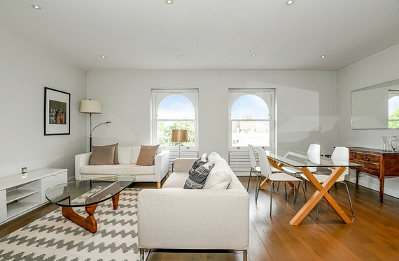 Fulham Road, Chelsea, London, SW10 - Kinleigh Folkard & Hayward