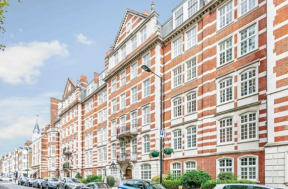 St. Johns Wood High Street, St Johns Wood, London, NW8 - Kinleigh Folkard & Hayward