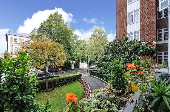 Abbey Road, St Johns Wood, London, NW8 - Kinleigh Folkard & Hayward