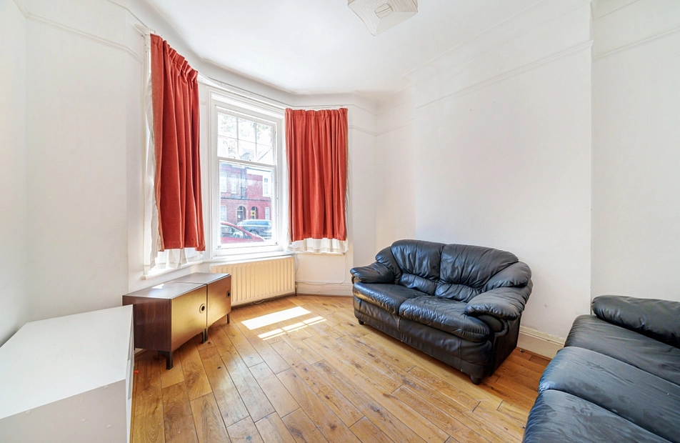 Barcombe Avenue, Streatham Hill, London, SW2 - Kinleigh Folkard & Hayward