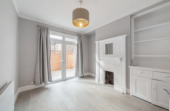 Ambleside Gardens, London, SW16 - Kinleigh Folkard & Hayward