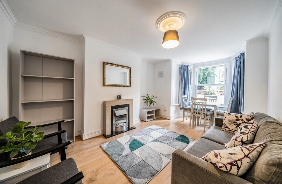 Ellison Road, London, SW16 - Kinleigh Folkard & Hayward