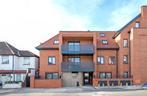 Voss Court, London, SW16 - Kinleigh Folkard & Hayward