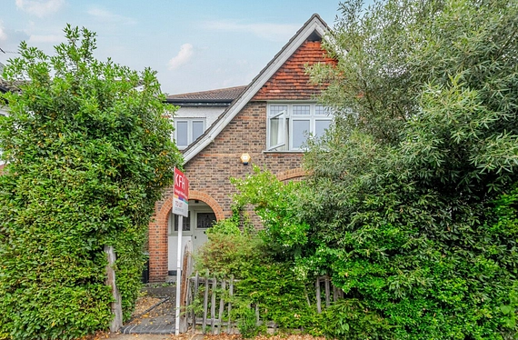 Wavertree Road, Brixton Hill, SW2 - Kinleigh Folkard & Hayward