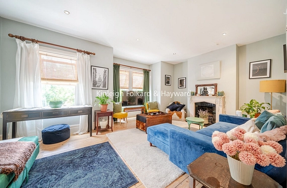 Telford Avenue, Balham, SW2 - Kinleigh Folkard & Hayward