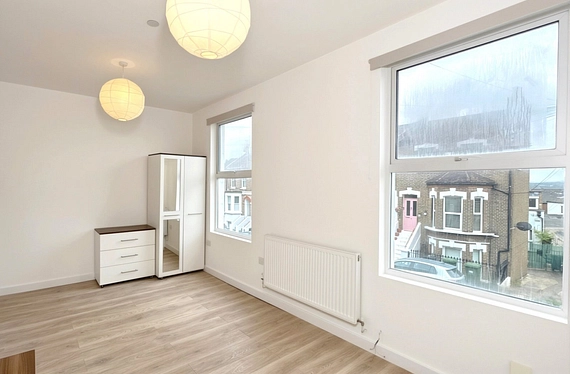 Fransfield Grove, London, SE26 - Kinleigh Folkard & Hayward