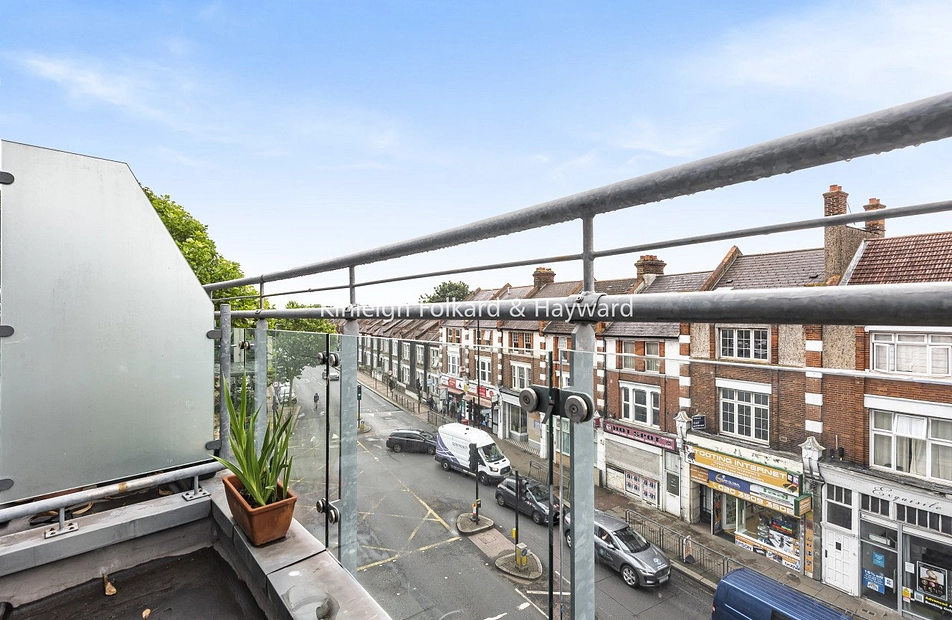 Mitcham Road, Tooting, London, SW17 - Kinleigh Folkard & Hayward