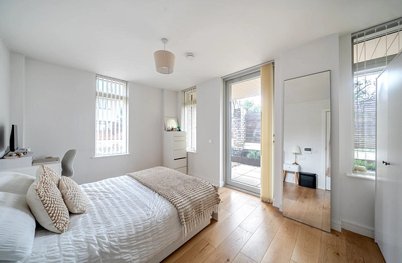 159 Commonside East, Mitcham, CR4 - Kinleigh Folkard & Hayward