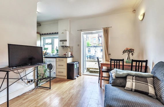 Totterdown Street, Tooting, London, SW17 - Kinleigh Folkard & Hayward