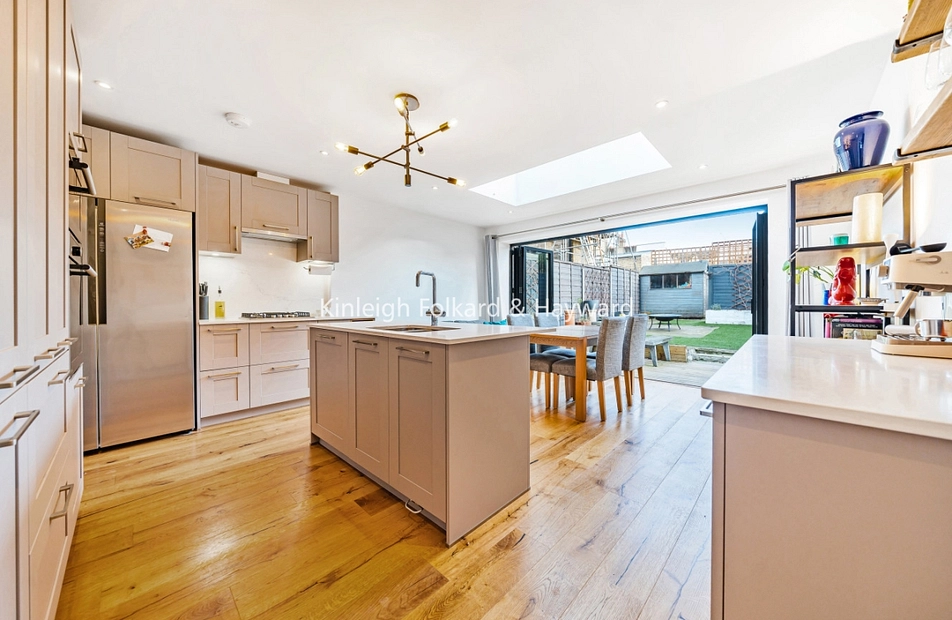 Smallwood Road, London, SW17 - Kinleigh Folkard & Hayward