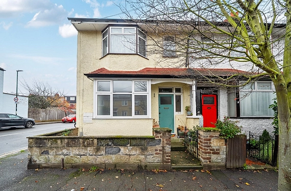 Boundary Road, Colliers Wood, London, SW19 - Kinleigh Folkard & Hayward