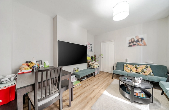 Hoyle Road, Tooting, London, SW17 - Kinleigh Folkard & Hayward