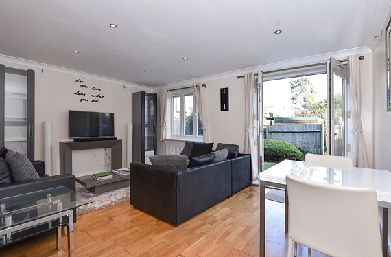 Merton Road, Wimbledon, London, SW19 - Kinleigh Folkard & Hayward