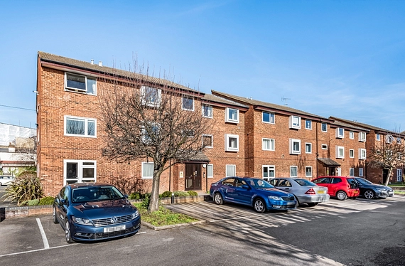 Henfield Road, Wimbledon, London, SW19 - Kinleigh Folkard & Hayward