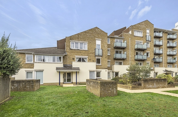 Hartfield Crescent, Wimbledon, London, SW19 - Kinleigh Folkard & Hayward