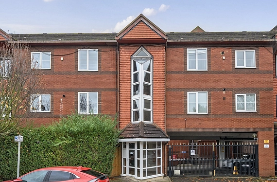 Alwyne Road, Wimbledon, London, SW19 - Kinleigh Folkard & Hayward