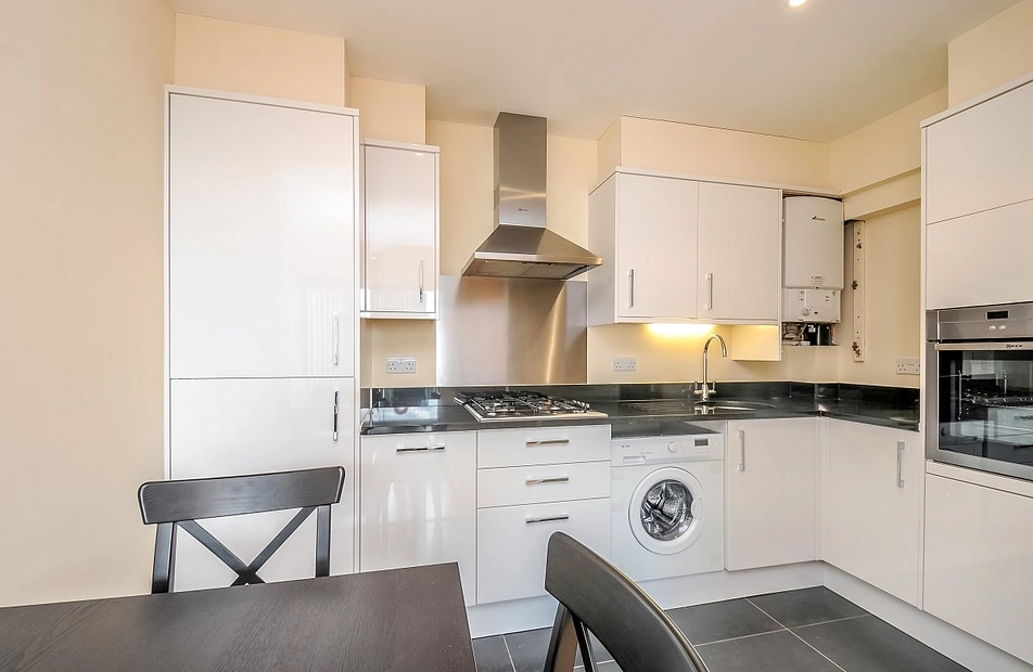 Worple Road, Wimbledon, London, SW19 - Kinleigh Folkard & Hayward