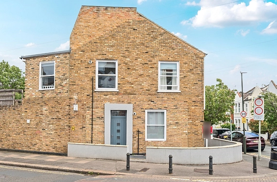 Haydon Park Road, Wimbledon, London, SW19 - Kinleigh Folkard & Hayward