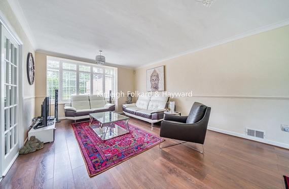 Kinnaird Close, Bromley, Kent, BR1 - Kinleigh Folkard & Hayward