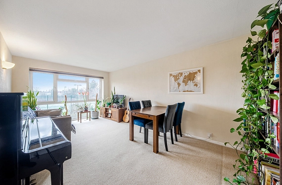 Blenheim Road, Raynes Park, London, SW20 - Kinleigh Folkard & Hayward
