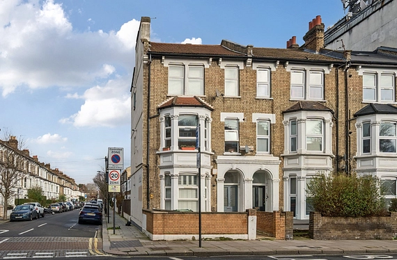 Askew Road, Shepherds Bush, London, W12 - Kinleigh Folkard & Hayward