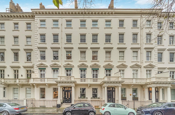 Warwick Square, Pimlico, London, SW1V - Kinleigh Folkard & Hayward