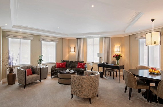 Park Lane, London, W1K - Kinleigh Folkard & Hayward