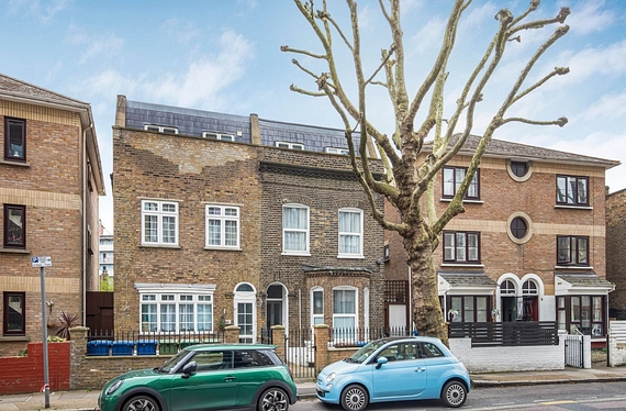 Southwark Park Road, London, SE16 - Kinleigh Folkard & Hayward