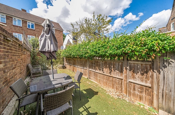 St. Albans Avenue, Chiswick, London, W4 - Kinleigh Folkard & Hayward