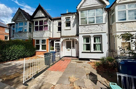Northfield Avenue, London, W13 - Kinleigh Folkard & Hayward