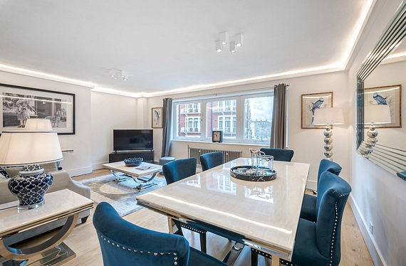 Hans Crescent, Knightsbridge, London, SW1X - Kinleigh Folkard & Hayward