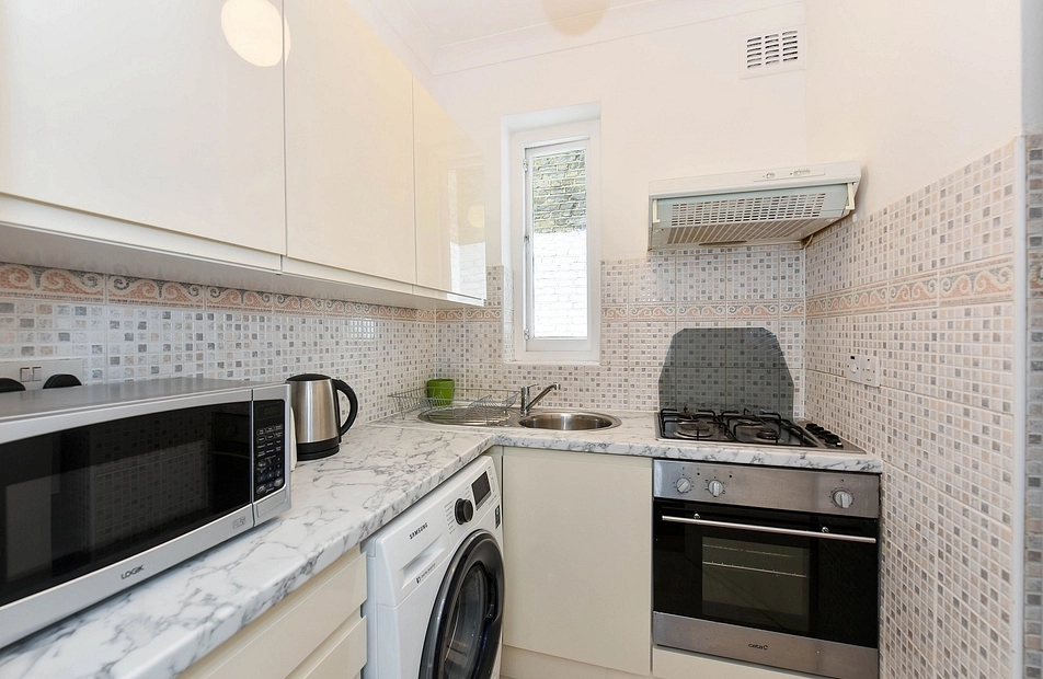 Westgate Terrace, Chelsea, London, SW10 - Kinleigh Folkard & Hayward