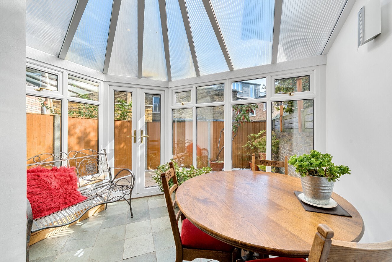 Leythe Road, Acton, London, W3