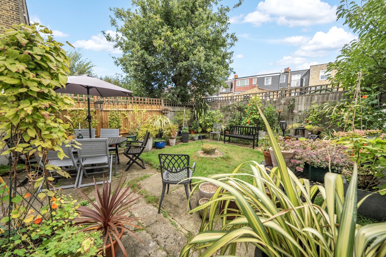 Sistova Road, Balham, London, SW12