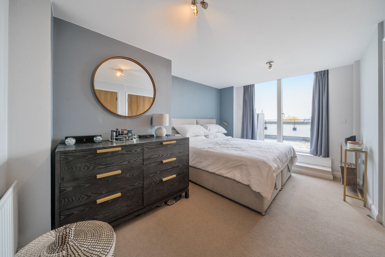 Elmfield Road, London, SW17